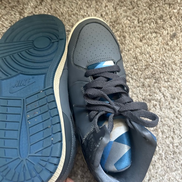 Jorden Basketball 🏀 Sneakers!! - Picture 6 of 8